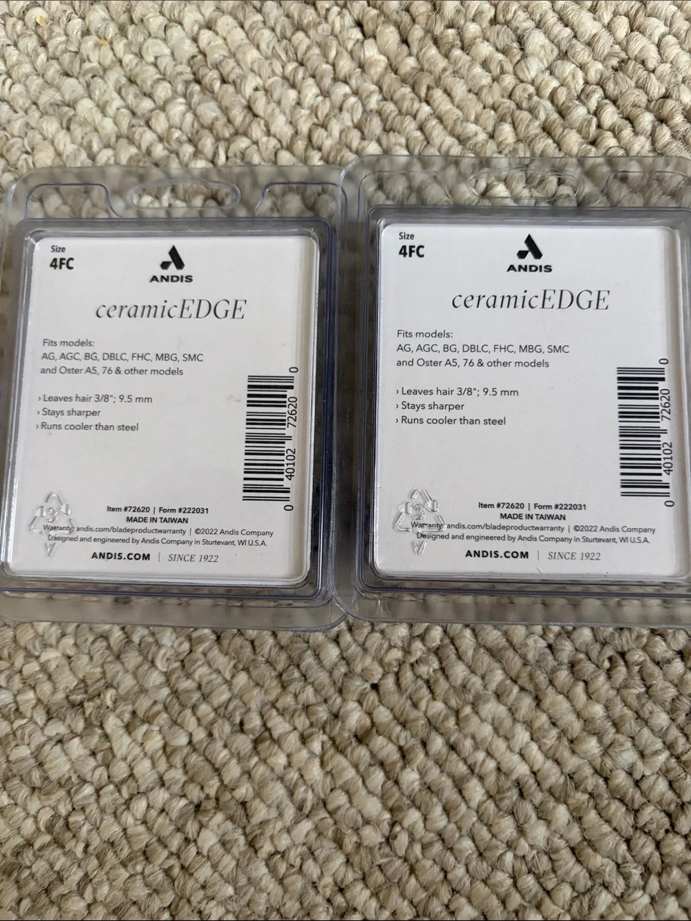 Andis ceramicEDGE 4FC Replacement Blades - Silver and Black